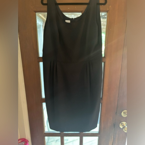 Armani suit dress - Picture 3 of 6